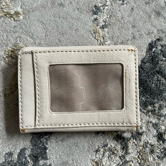 MK wallet - Picture 3 of 8